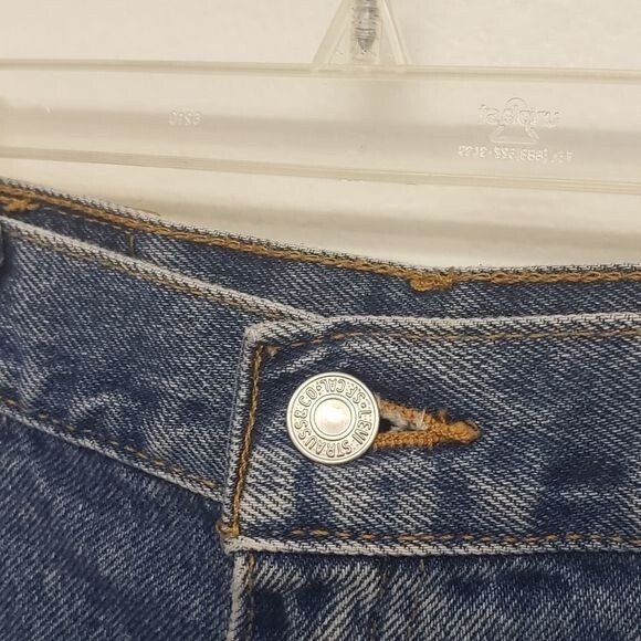 Vintage 550 Cut Off Denim Shorts - Picture 3 of 11